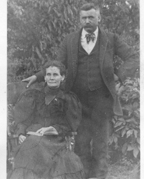 George Lawson Scott and Josephine Streeper Grow.jpg